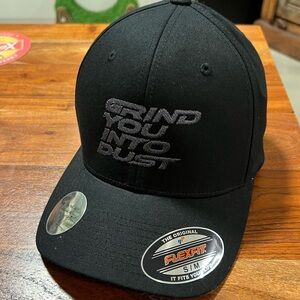 Black FLEXFIT TRON 3 hat s/m
